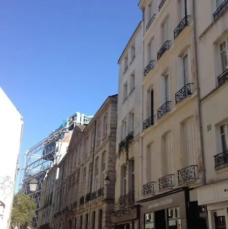 شقة Saint-merri - Le Marais